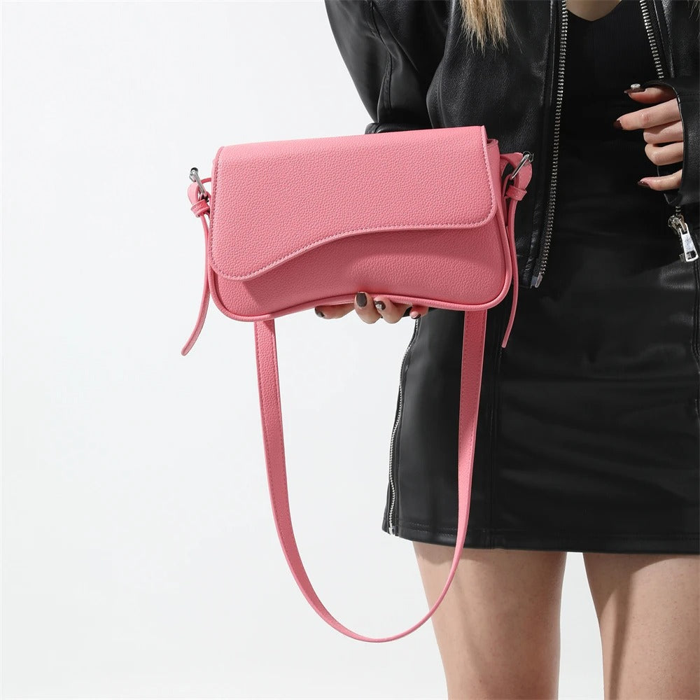 Leather Baguette Shoulder Bag – Everyday Handbag