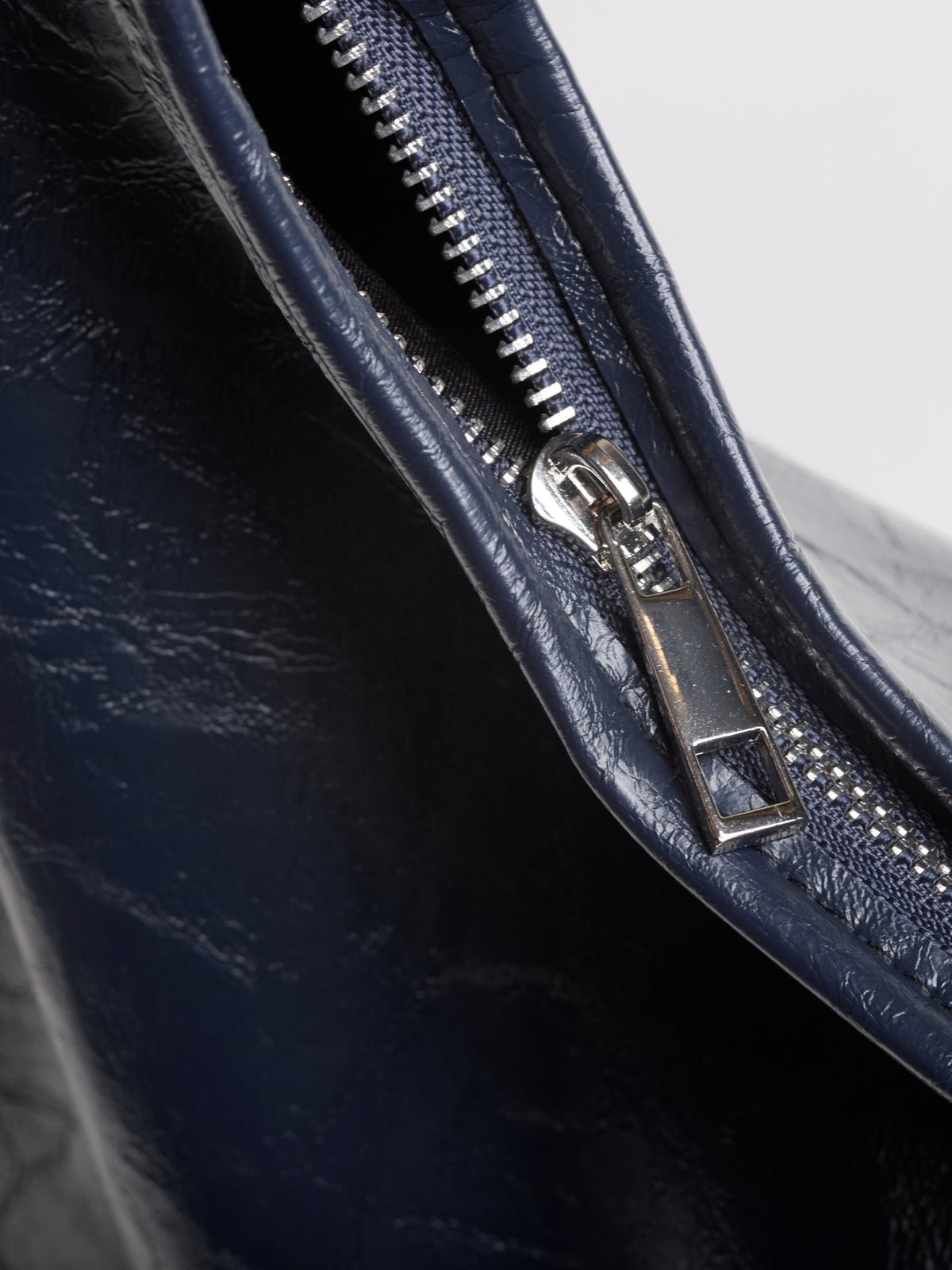 Leather Shoulder Bag – Everyday Handbag