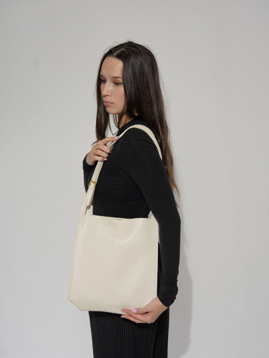 Leather Shoulder Bag – Everyday Handbag