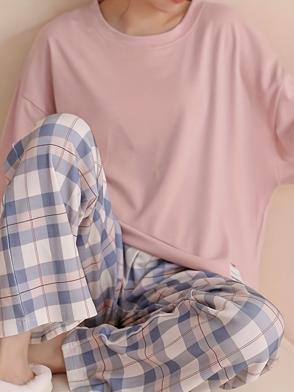 Relaxed Plaid Two-Piece Set | Soft Fabric | Casual Loungewear Outfit
