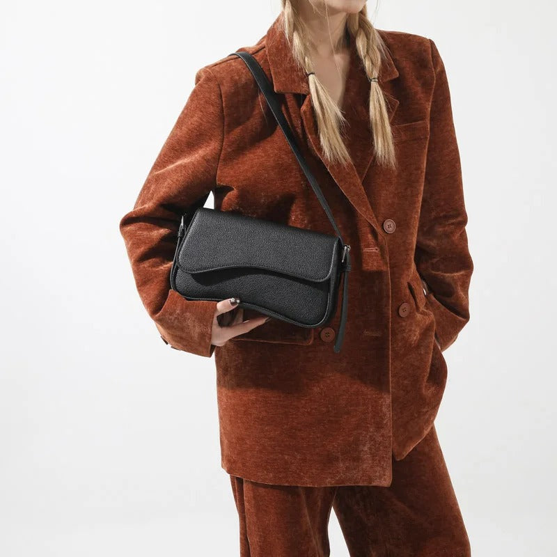 Leather Baguette Shoulder Bag – Everyday Handbag