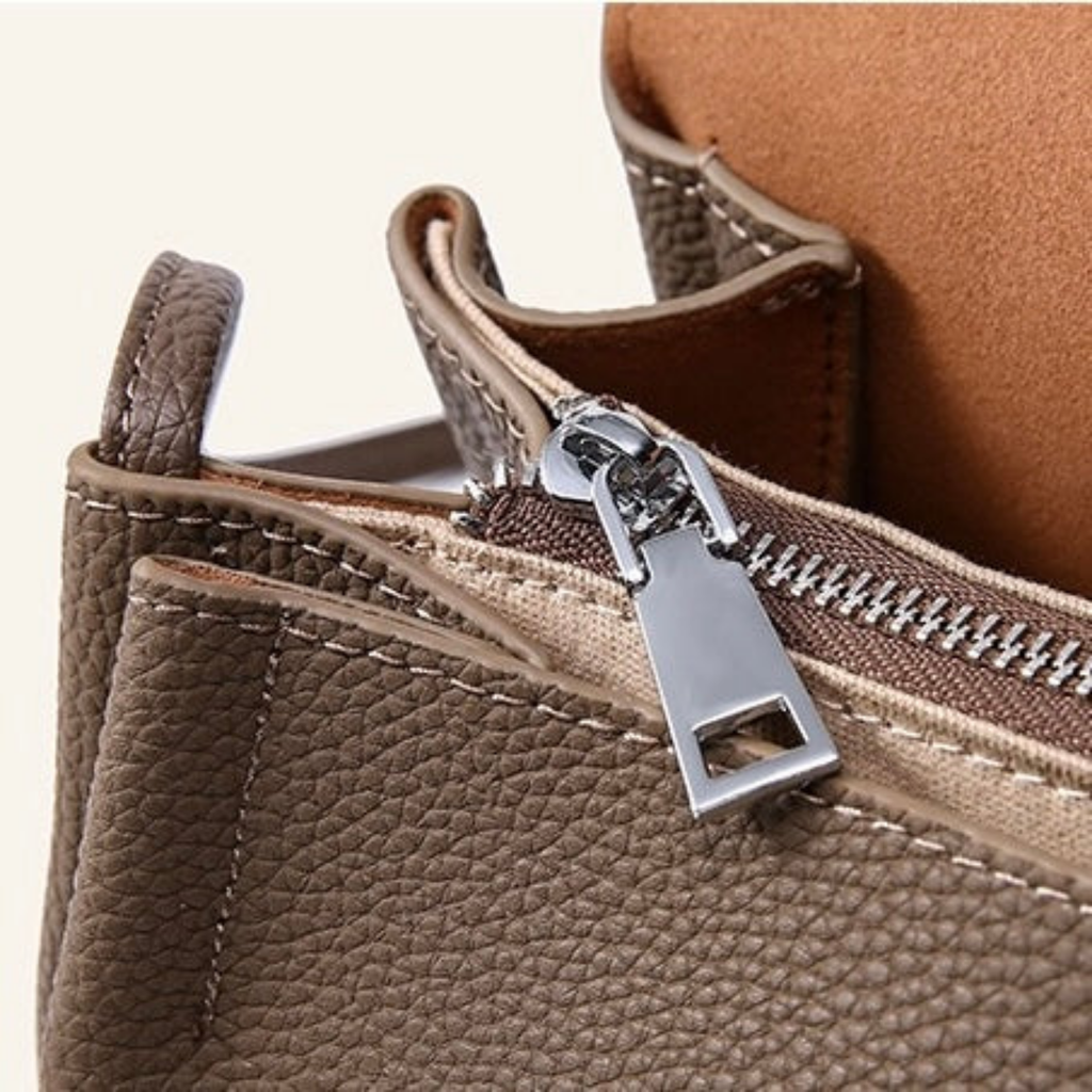 Leather Pendant Crossbody Bag – Everyday Crossbody