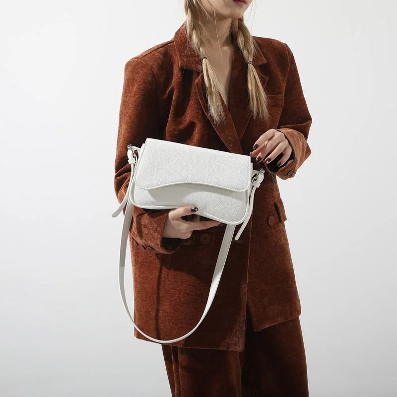 Leather Baguette Shoulder Bag – Everyday Handbag