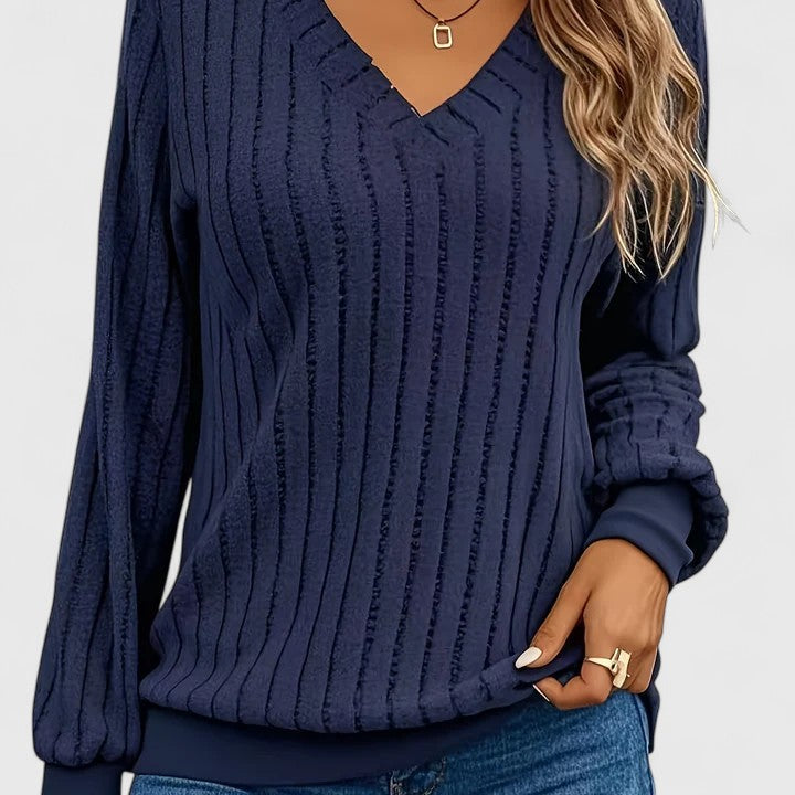 Comfortable Knit Jumper for Cozy Casual Wear in Soft Fabric