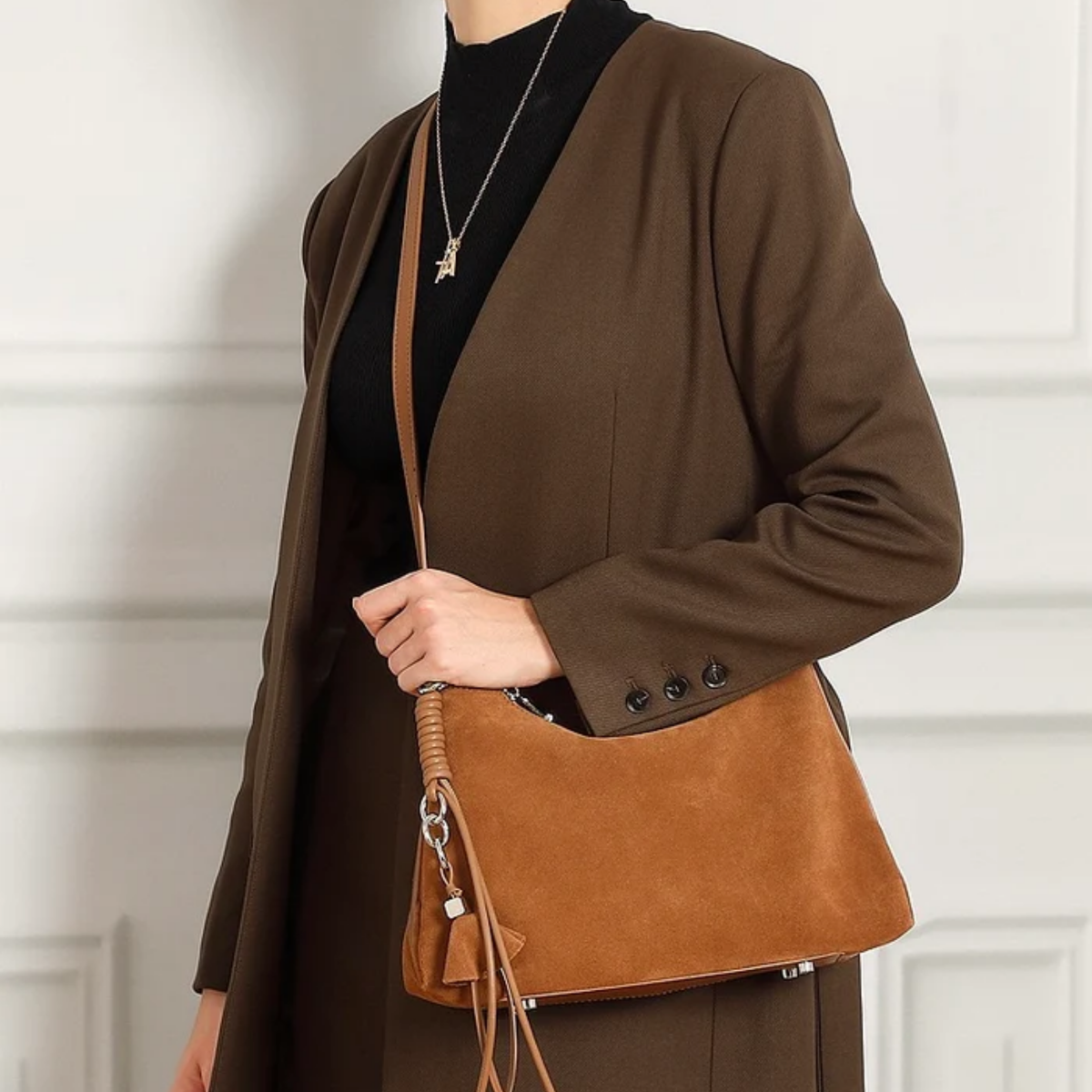 Leather Tassel Shoulder Bag – Everyday Handbag