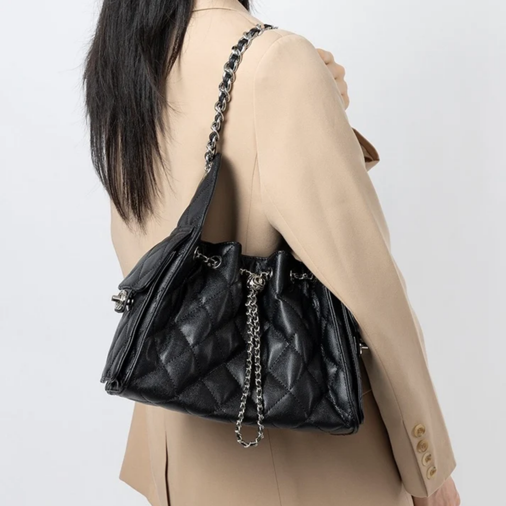 Leather Bucket Shoulder Bag – Everyday Handbag