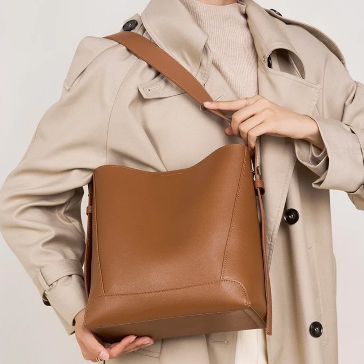 Leather Crossbody Clutch Bag – Oversized Fit, Evening & Occasion Bag