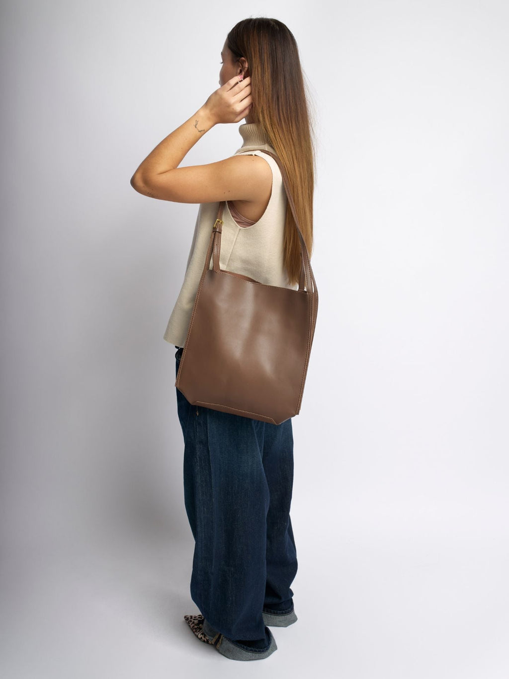 Leather Shoulder Bag – Everyday Handbag