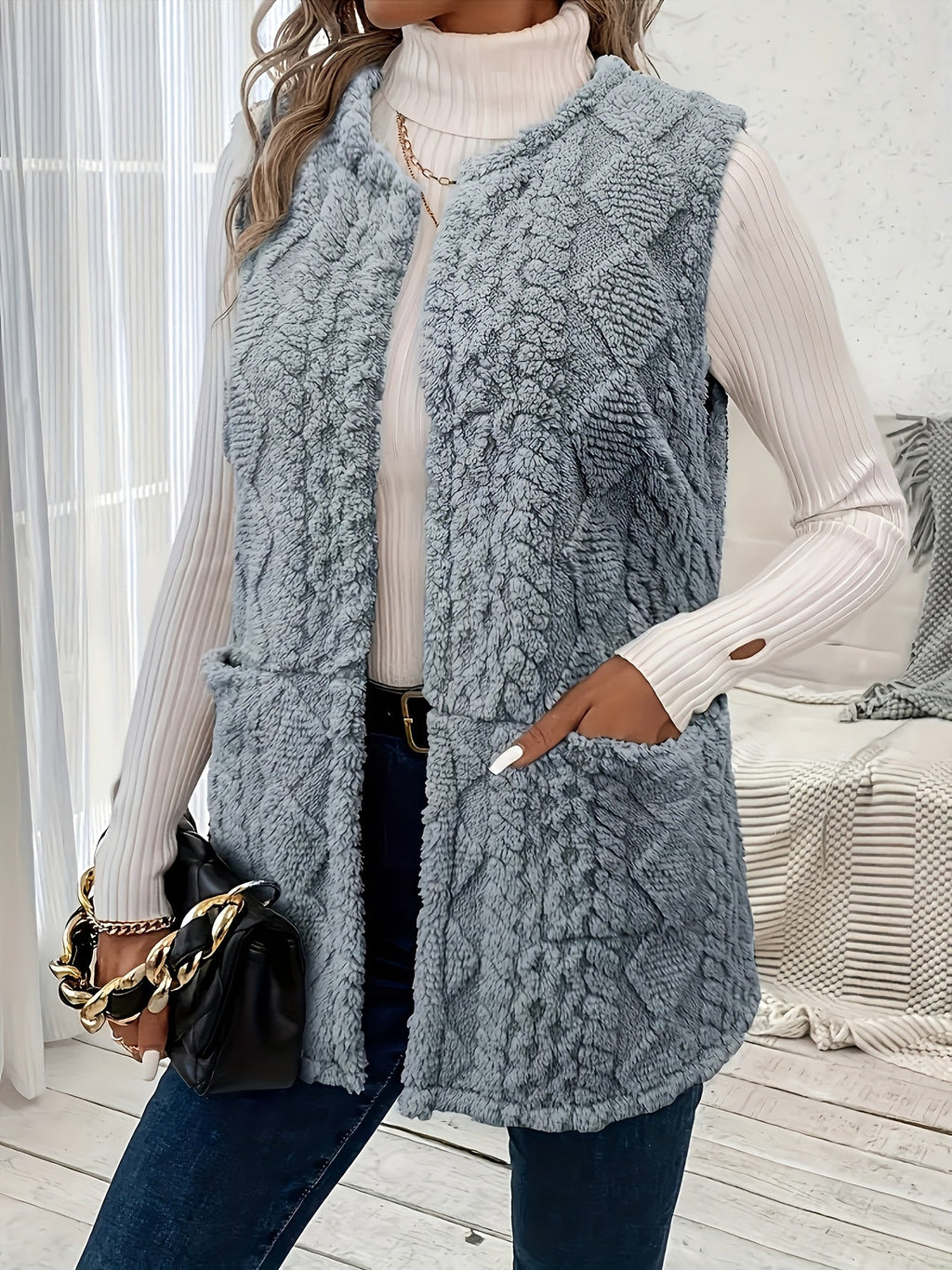 Cozy Textured Sleeveless Vest for Women - Casual Layering Piece