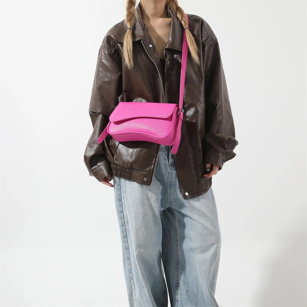 Leather Baguette Shoulder Bag – Everyday Handbag
