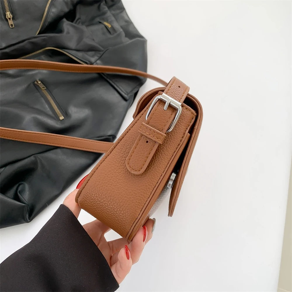 Leather Baguette Shoulder Bag – Everyday Handbag
