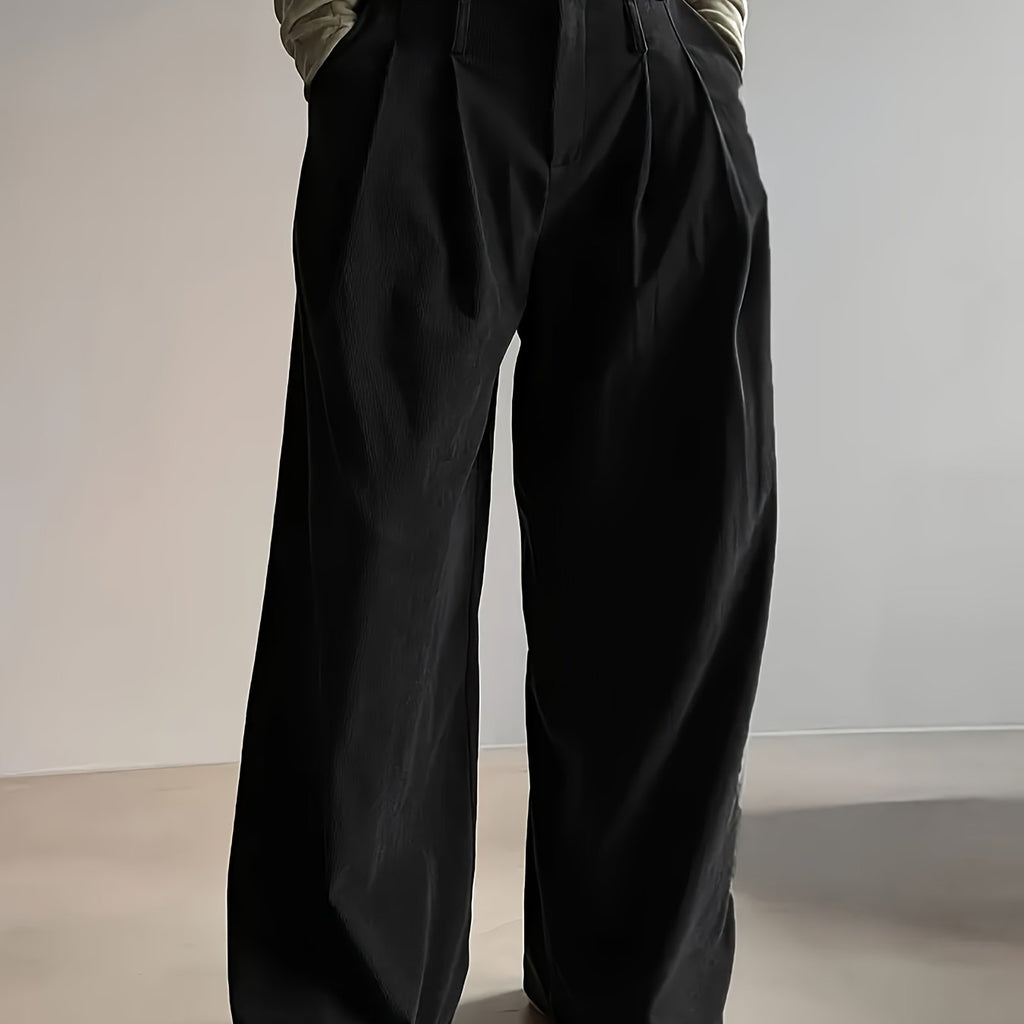 Pleated Wide-Leg Trousers in Soft Fabric for Casual or Formal Wear