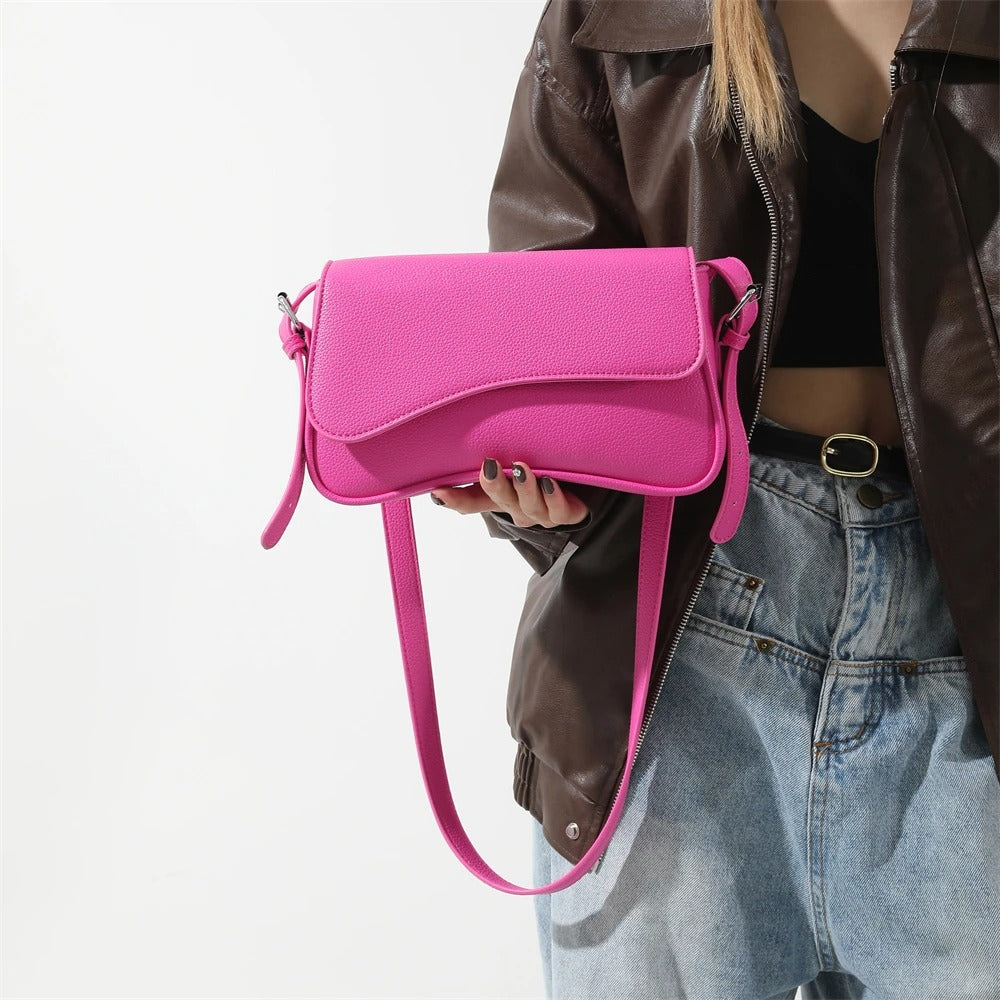 Leather Baguette Shoulder Bag – Everyday Handbag