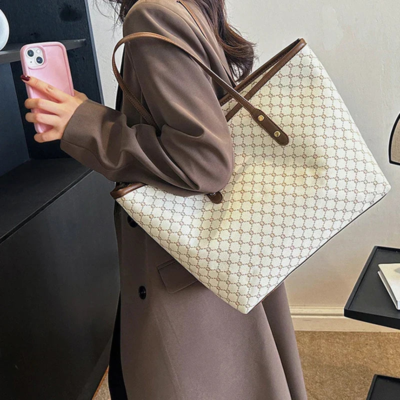 Leather Shoulder Bag – Everyday Handbag