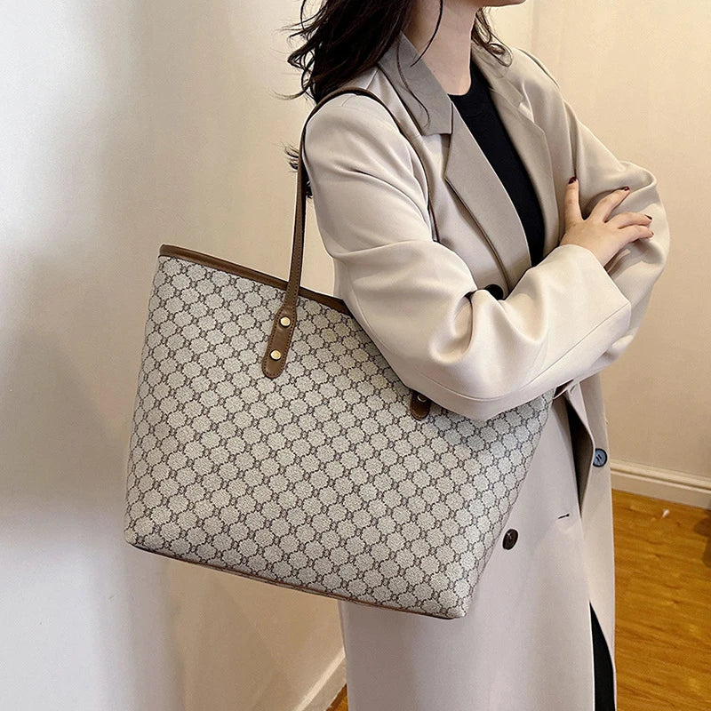 Leather Shoulder Bag – Everyday Handbag