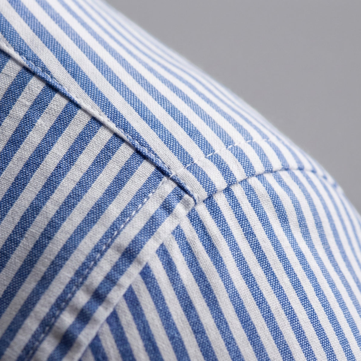 Lightweight Cotton Button-Up Shirt for Men - Casual Wear, Short Sleeve