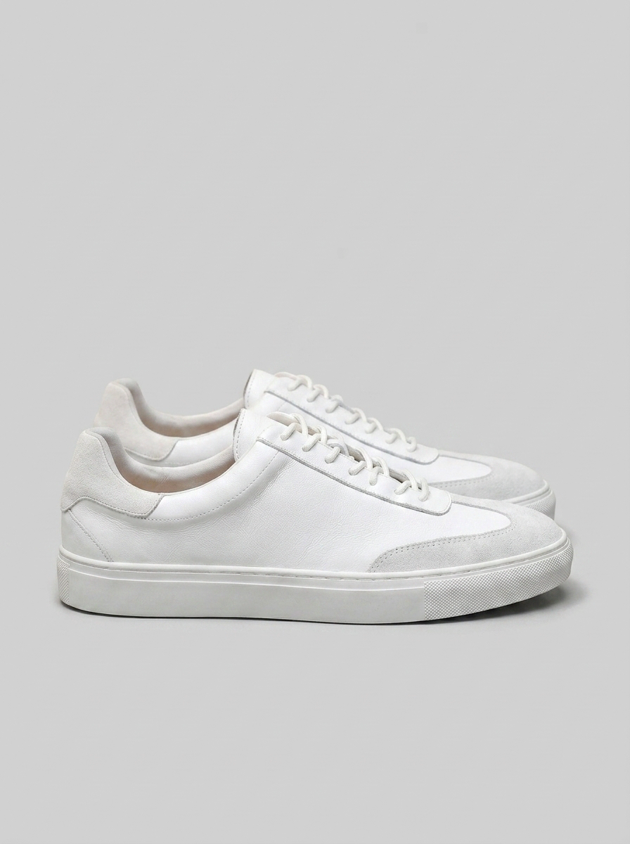Low-Top Leather Sneakers for Men - Casual Footwear for Everyday Wear