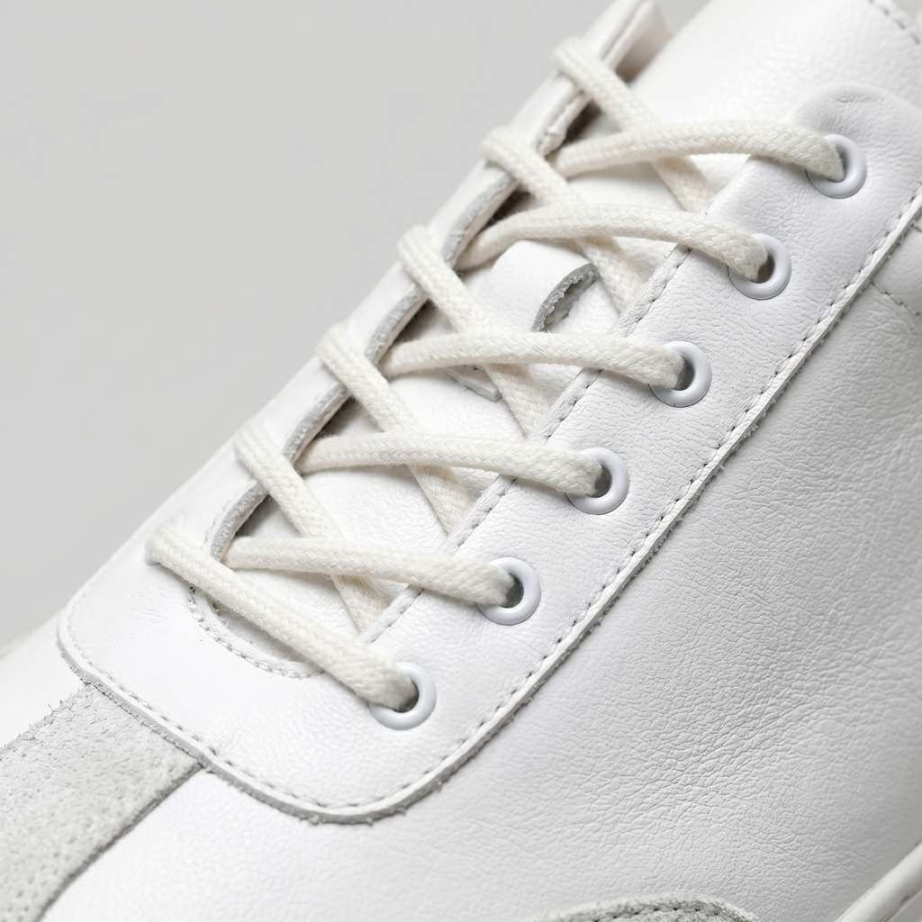 Low-Top Leather Sneakers for Men - Casual Footwear for Everyday Wear