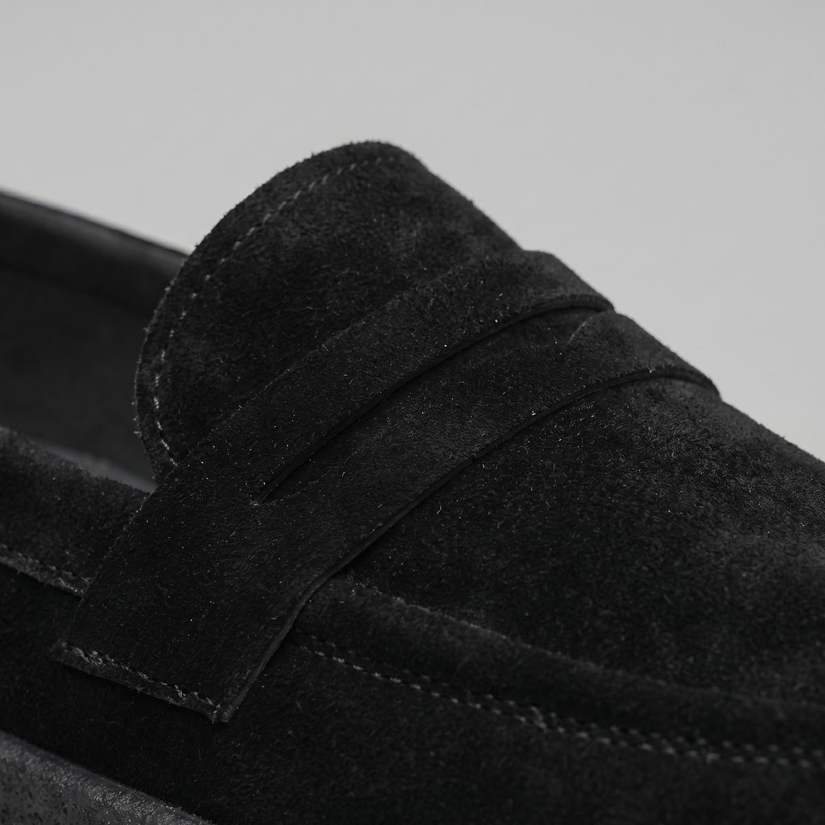 Men's Comfortable Slip-On Loafers - Casual Suede Shoes for Everyday Wear