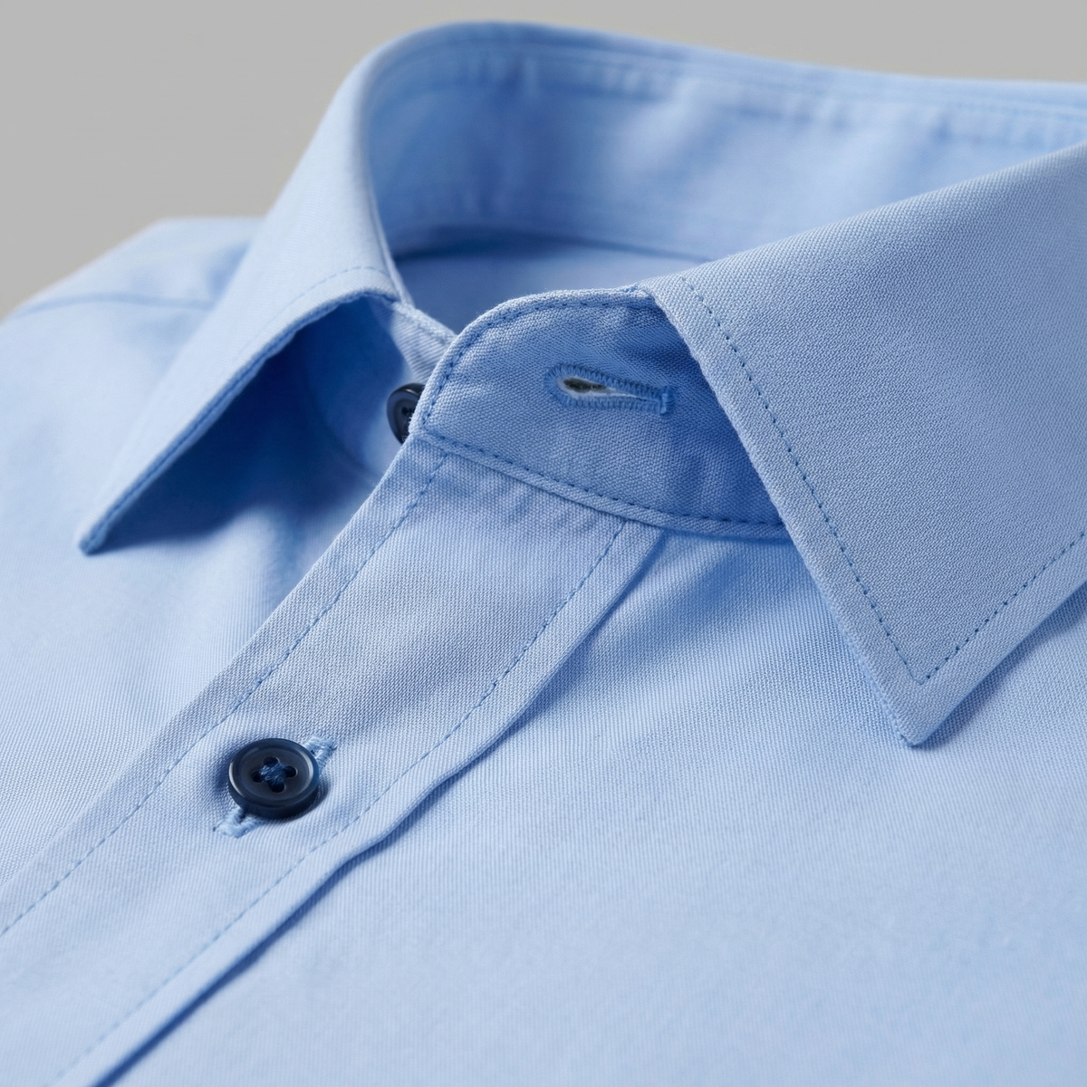 Men's Long Sleeve Cotton Dress Shirt for Formal and Business Wear