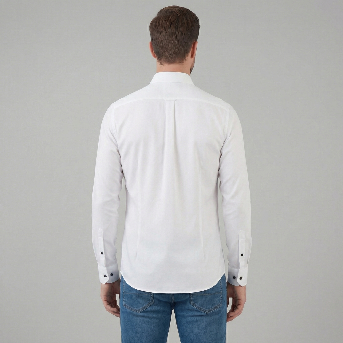 Men's Long Sleeve Cotton Dress Shirt for Formal and Business Wear
