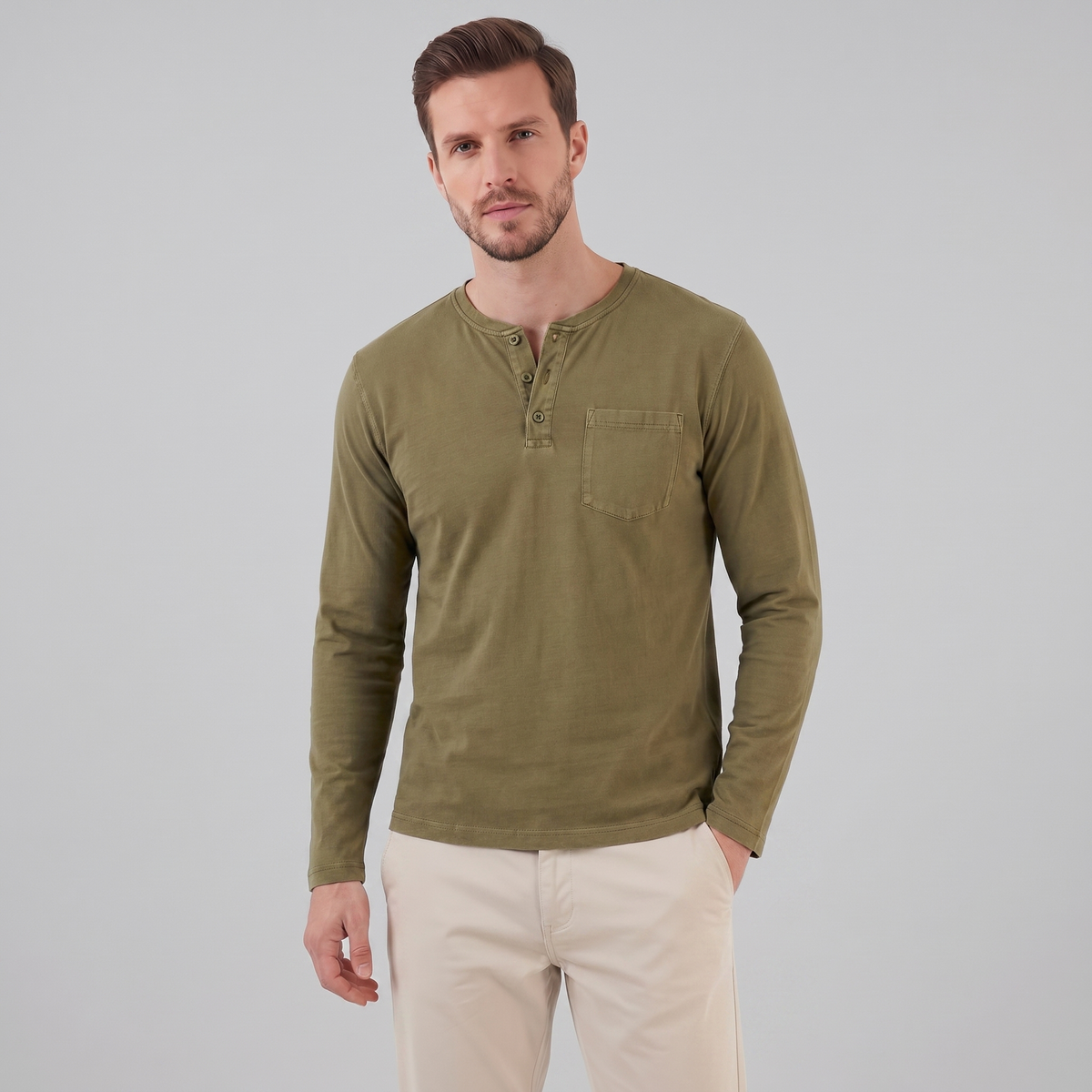Men's Long Sleeve Cotton Henley Shirt for Casual Wear