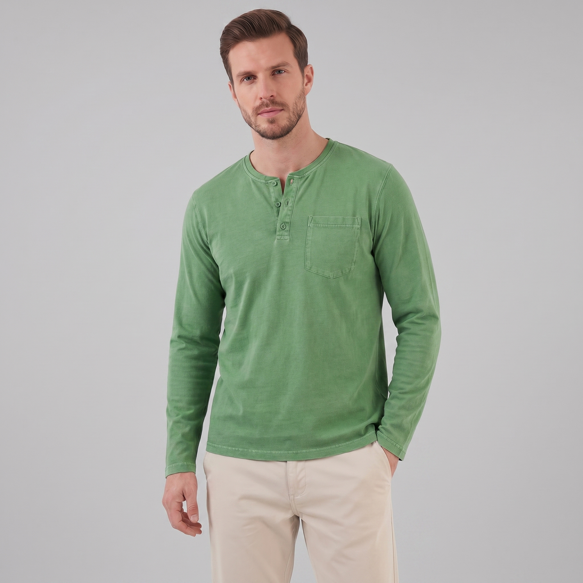 Men's Long Sleeve Cotton Henley Shirt for Casual Wear