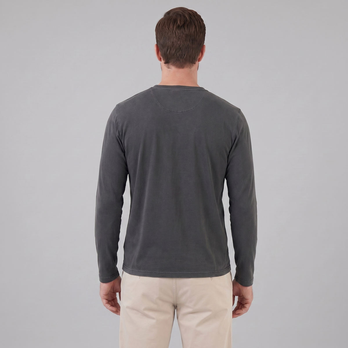 Men's Long Sleeve Cotton Henley Shirt for Casual Wear