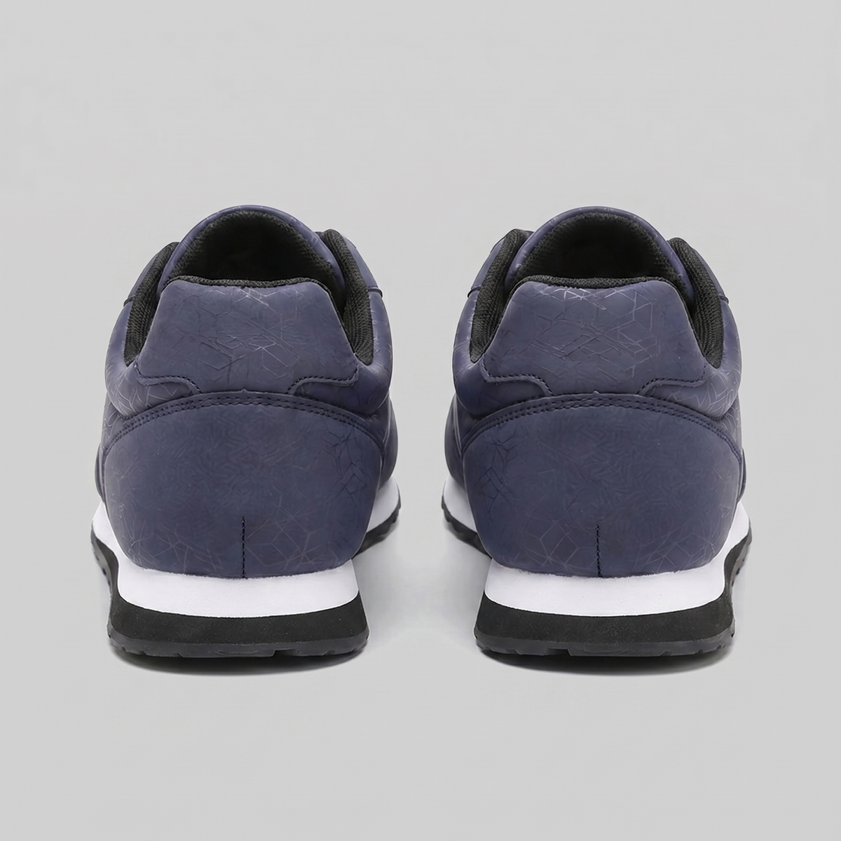 Men's Low-Top Sneakers with Patterned Design for Casual Wear