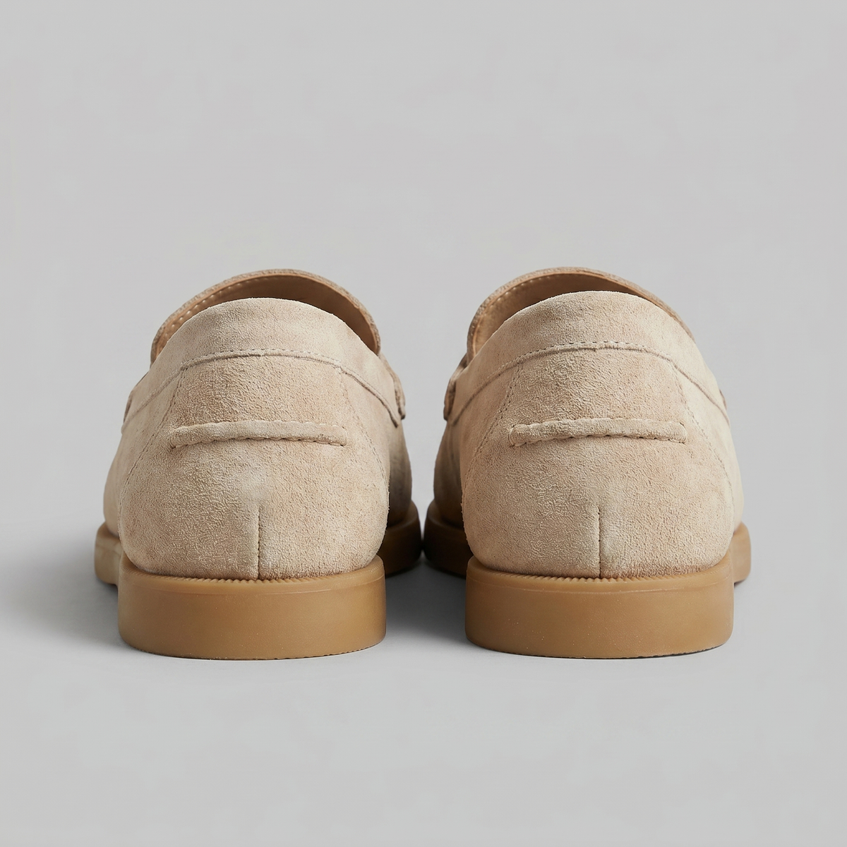Men's Suede Loafers with Classic Design for Casual and Formal Wear