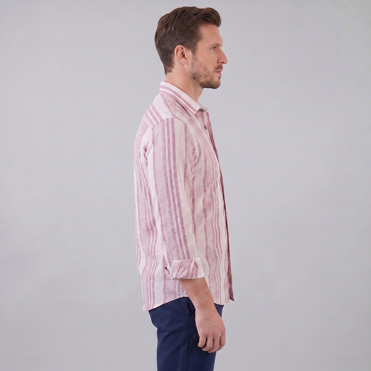 Men's Textured Stripe Summer Button-Up Shirt for Casual Wear