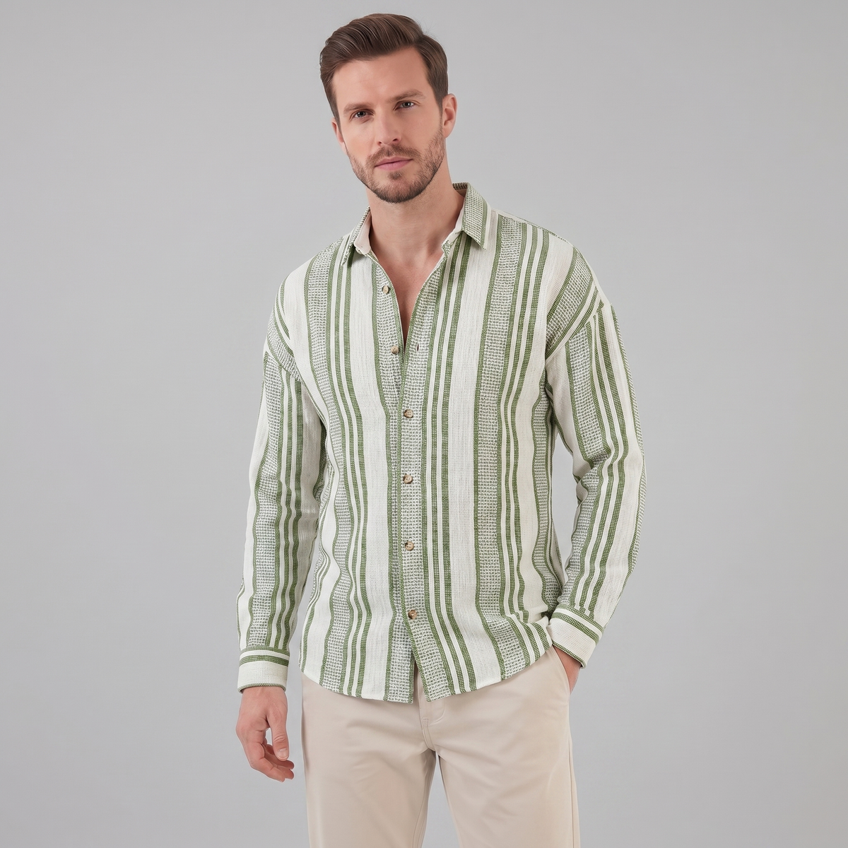 Men's Textured Stripe Summer Button-Up Shirt for Casual Wear