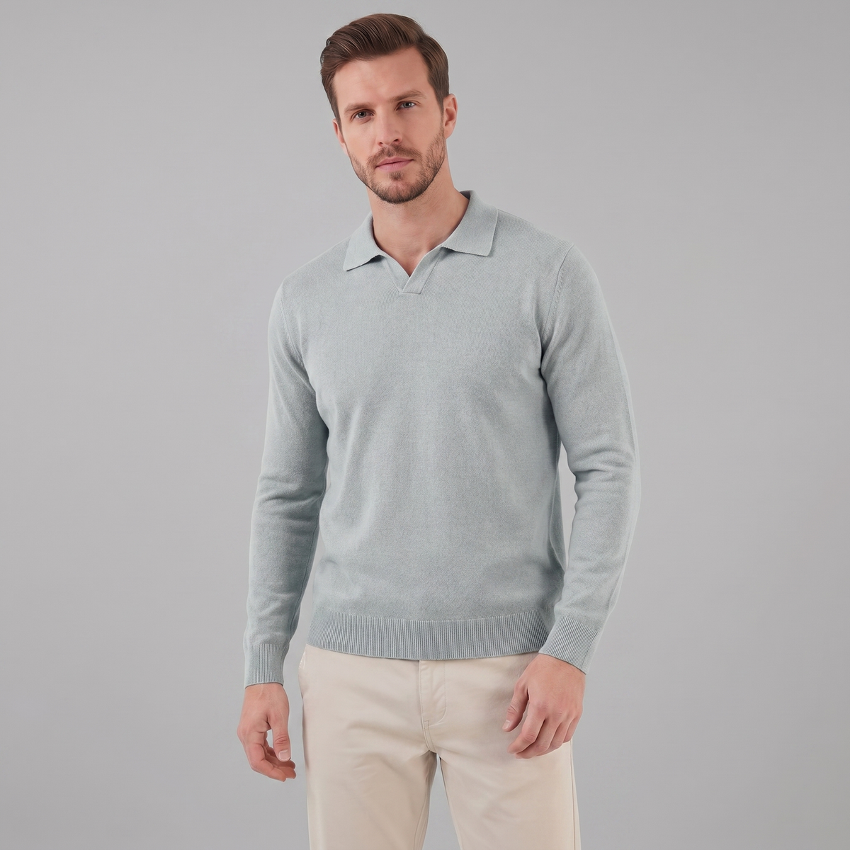 Men's Wool V-Neck Polo Shirt - Soft Knit Fabric for Casual Wear