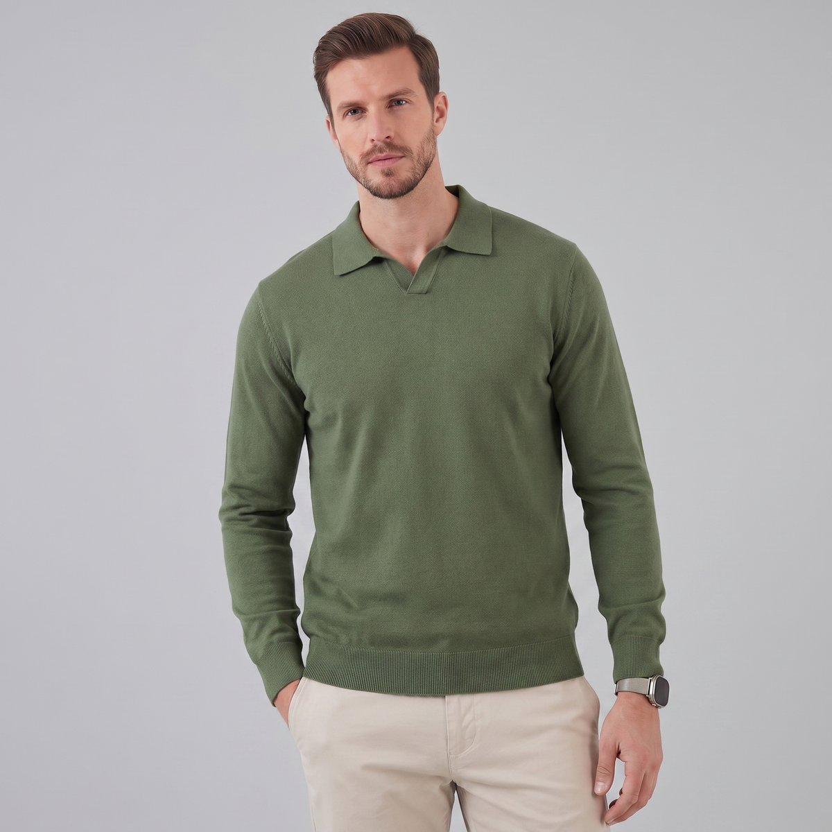 Men's Wool V-Neck Polo Shirt - Soft Knit Fabric for Casual Wear