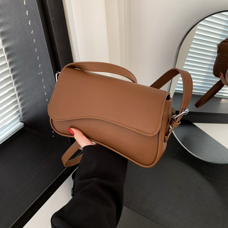 Leather Baguette Shoulder Bag – Everyday Handbag