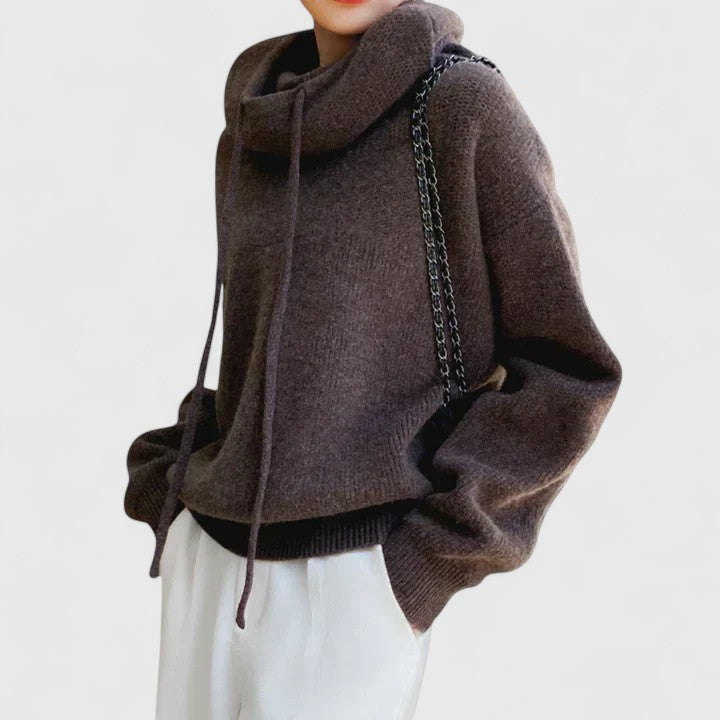 Comfortable Roll Neck Jumper in Soft Tin Knit for Casual Wear