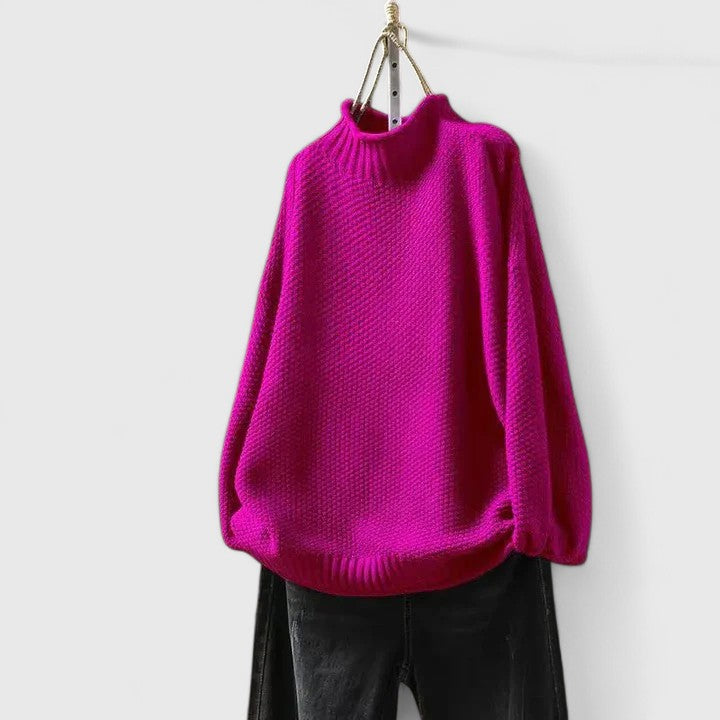 Sophisticated Women's Jumper in Soft Knit for Casual or Office Wear