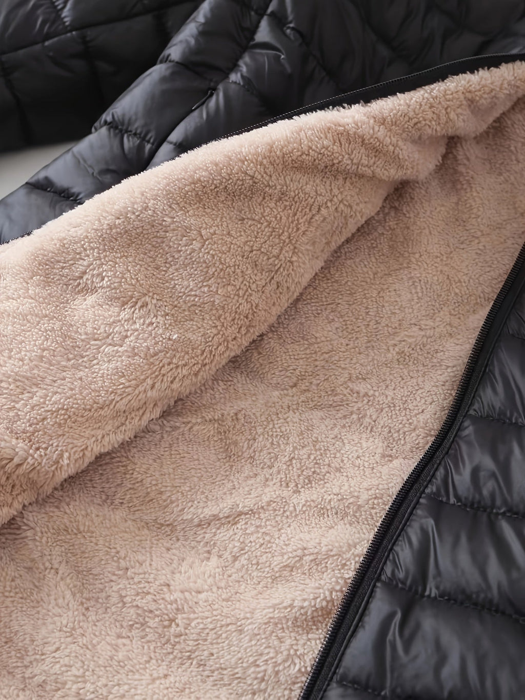 Quilted Longline Coat in Soft Fabric for Stylish Winter Outerwear