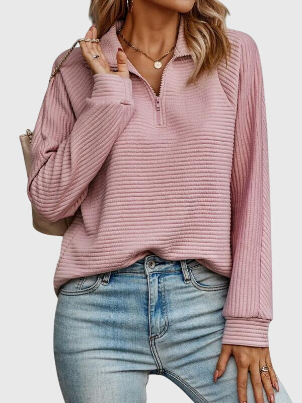 Elegant Zipper Jumper in Soft Fabric for Casual and Chic Outfits