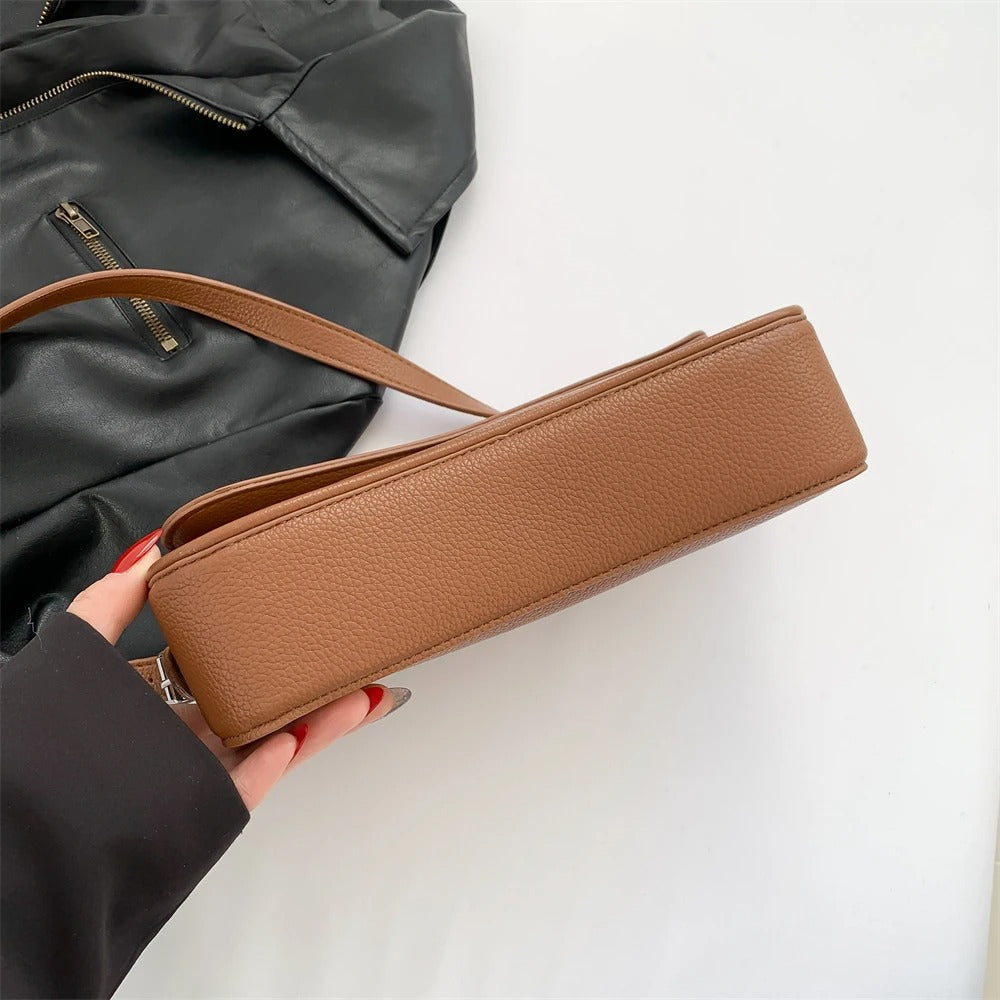 Leather Baguette Shoulder Bag – Everyday Handbag