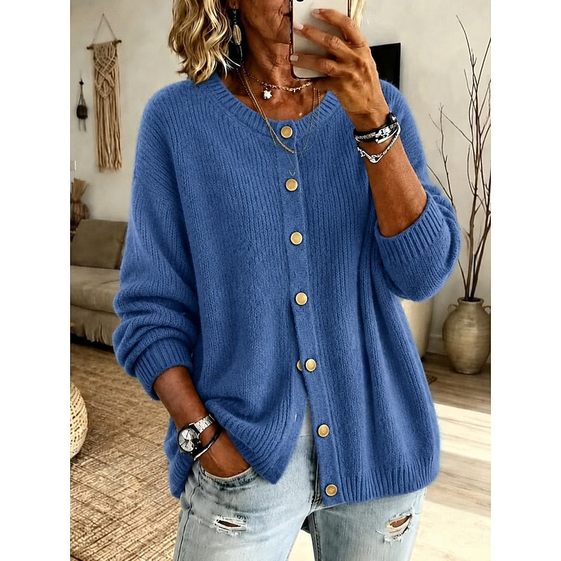 Soft Button-Front Cardigan in Cozy Knit for Everyday Wear