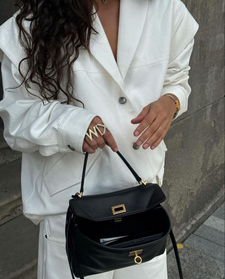 Leather Crossbody Bag – Everyday Crossbody